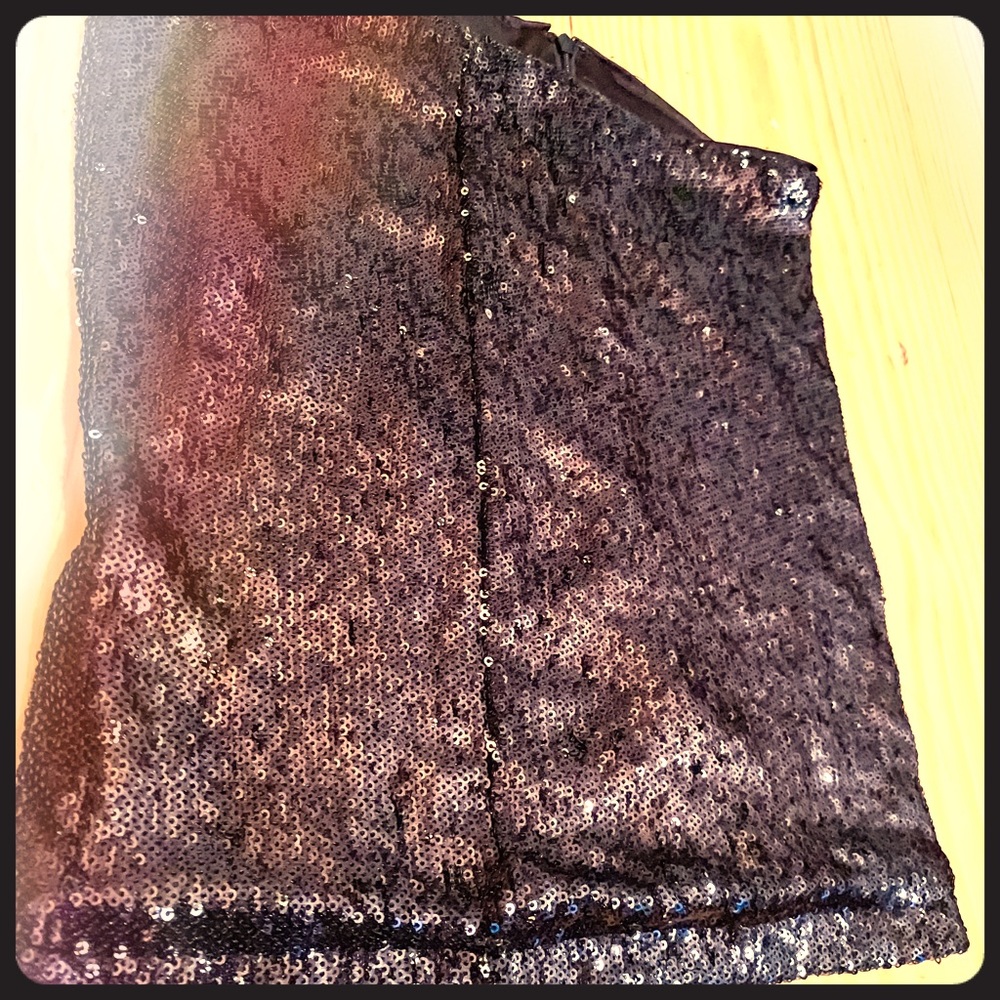 Sequin miniskirt